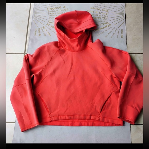 Lululemon Airwrap Modal Pullover - Picture 6 of 8